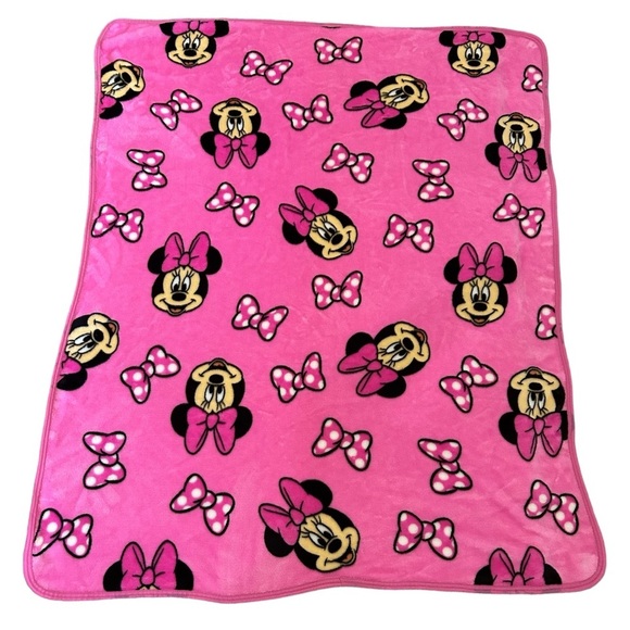 Minnie Mouse Blanket Minnie Mouse Loves Bows 48x35 - Picture 1 of 7